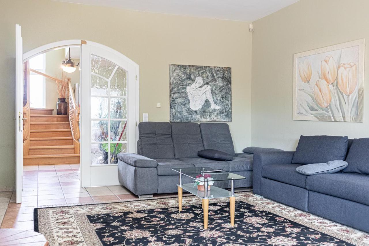 Exquisite Shared - Your Private In Beautiful Wiedeń