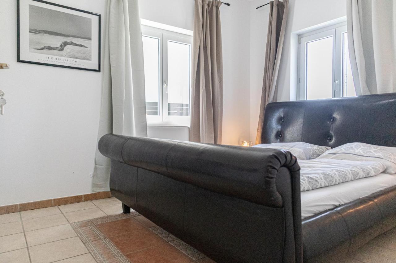 Apartament Exquisite Shared - Your Private In Beautiful Wiedeń
